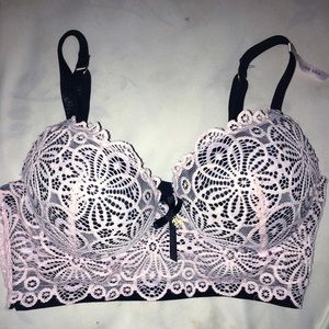 Bra never worn